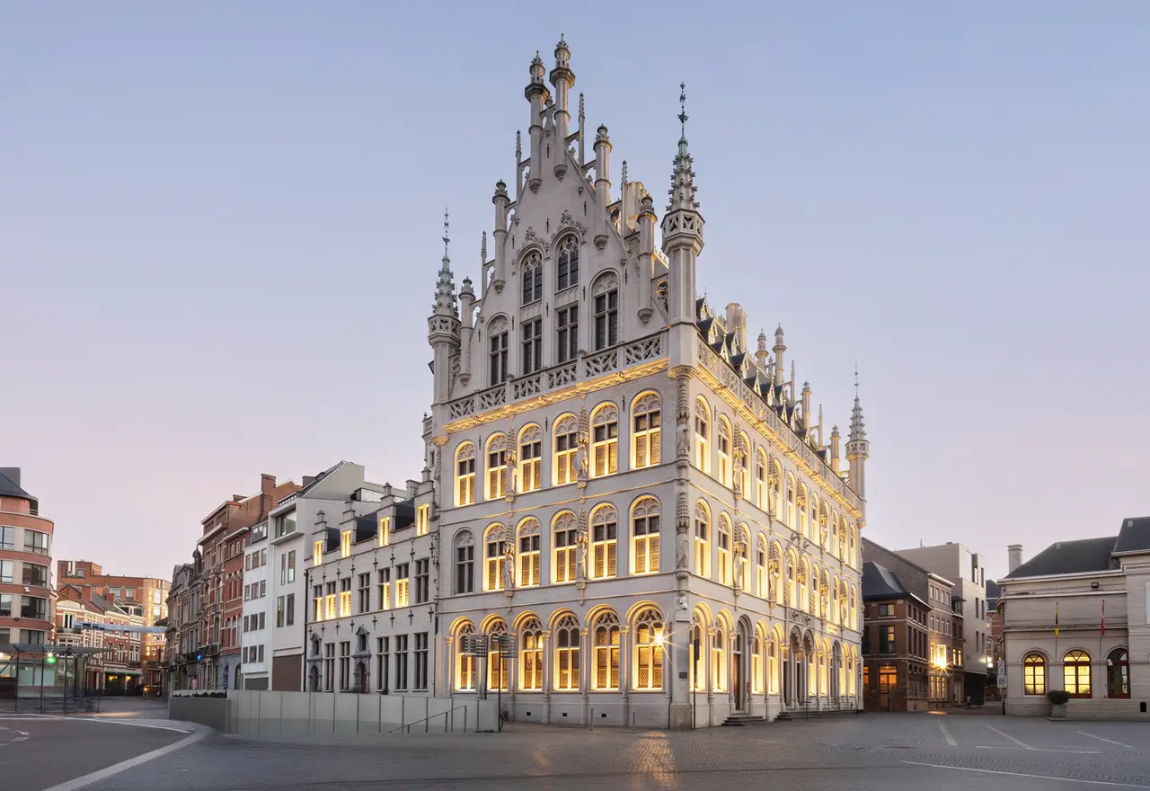 tafelrond-leuven-exterior
